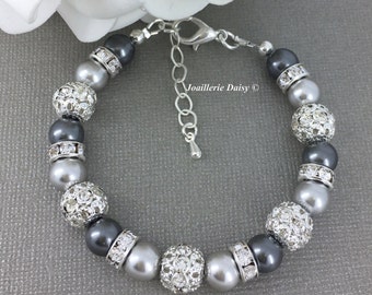 Bridal Party Shade of Gray Pearl Bracelet, Gift for Bridesmaids, Mother of the Groom Bride, Prom Jewelry, Birthday Grandma, Wedding, Prom