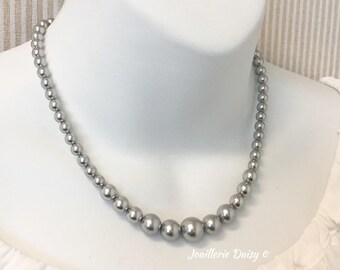 Light Gray Pearl Necklace, Gifts for Mom, Bridesmaids Jewelry Gift, Grey Necklace, Wedding Jewelry, Bridal Party Gift, Strand Necklace