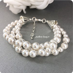Bridal Pearl Bracelet, Three Strand Bracelet, Multi Strand Bracelet, Wedding Jewelry, Bridesmaids Bracelet, Chunky Pearl Bracelet White Pearl