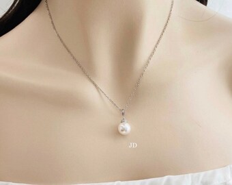White 10mm Pearl Necklace, Bridesmaids Maid of Honor Gift, Single Pearl Neckalce, Wedding Necklace, Bridal Gift, Prom, Birthday, Christmas
