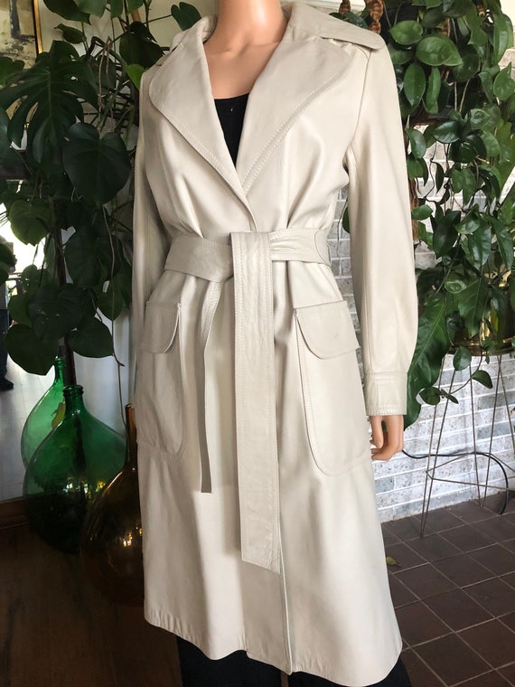 Taupe leather trenchcoat