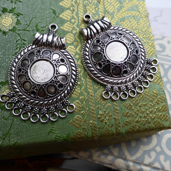 1 Antique Silver Metal Connector Pendant Necklace Charm