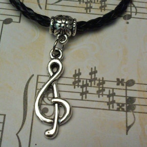 Treble clef necklace, choker, music note necklace, treble clef charm choker