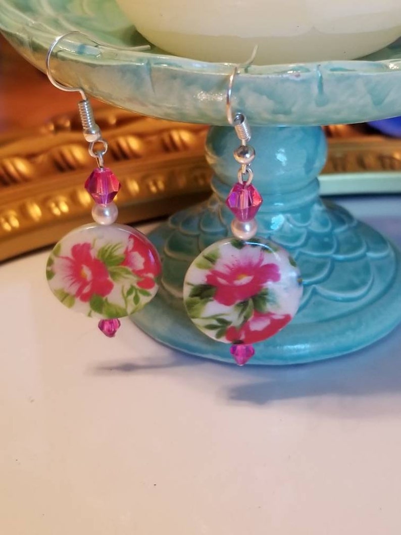 dangle drop hook earrings flower floral earrings pink crystal earrings Round glass disc earrings bridal earrings