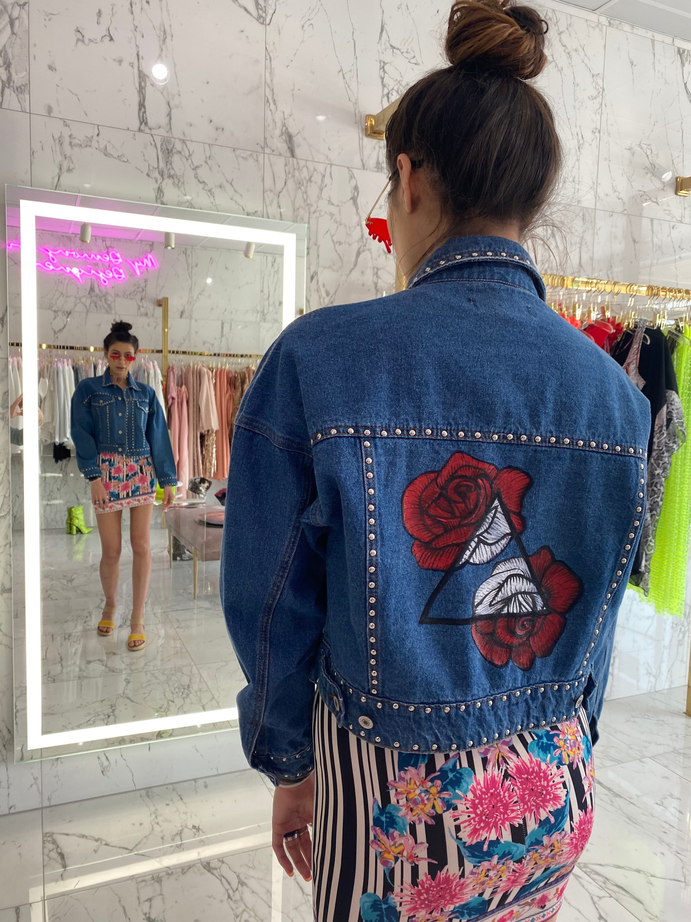 Hand Painted Roses Denim Jacket - Etsy 