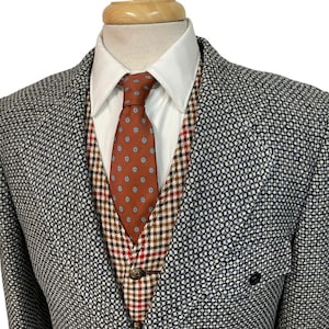 Vintage BELTED BACK Tweed Norfolk Sport Coat 40 42 R ~ 1970s plaid jacket