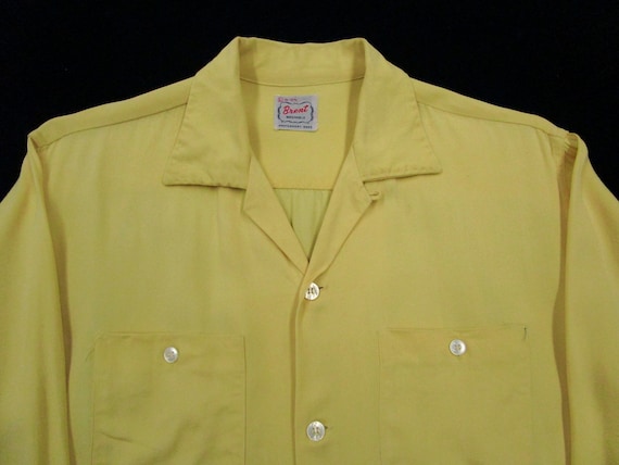Vintage 1950s Rayon Gabardine Loop Collar shirt L