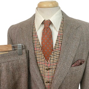 Vintage Herringbone Tweed 2pc Suit sz 40 R ~ Preppy Trad 1970s Jacket Pants