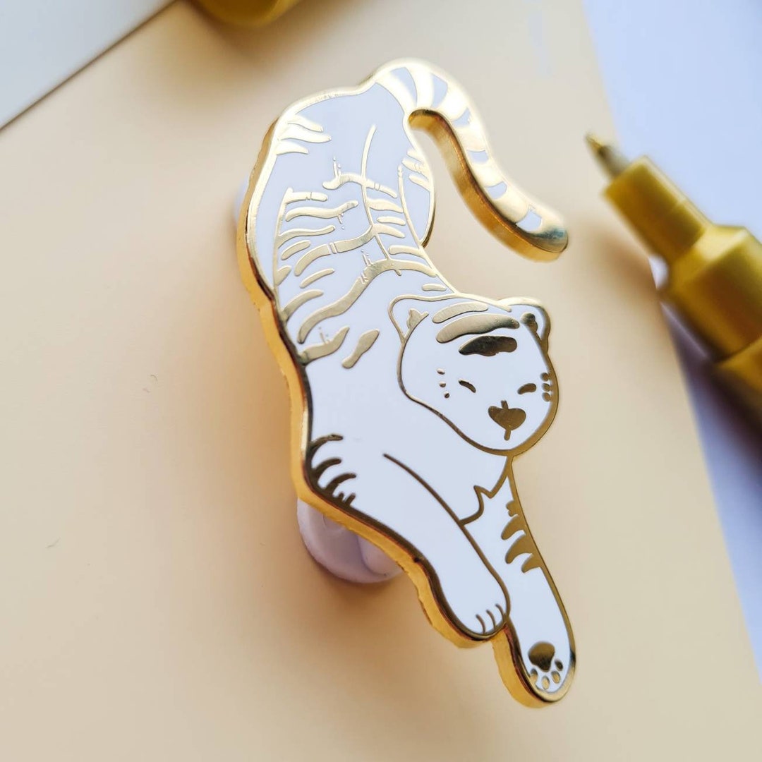 Gold Tiger Pin | Tiger Pin | Enamel Pin | Tiger - Etsy