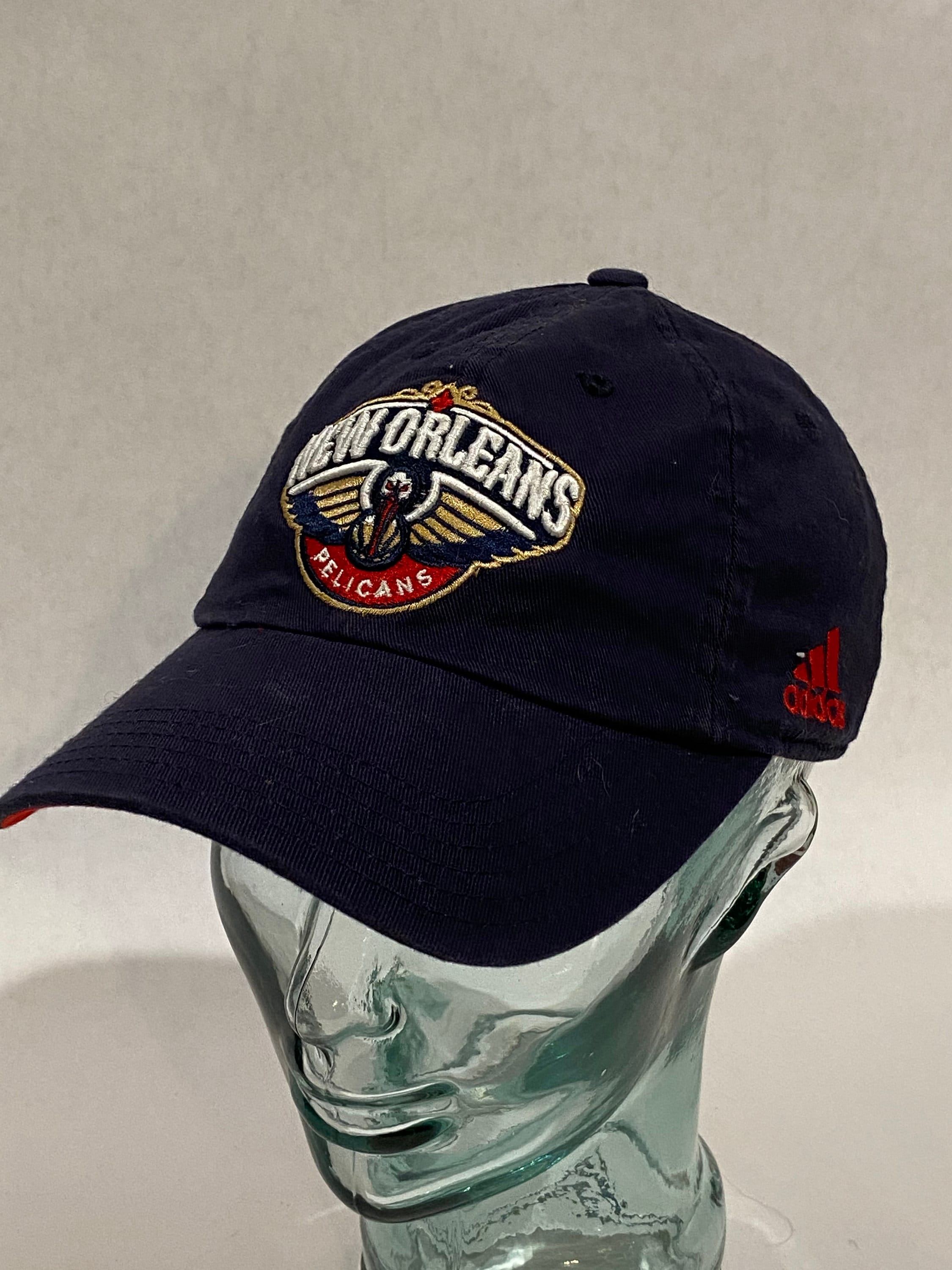 Vintage Adidas NEW ORLEANS PELICANS 