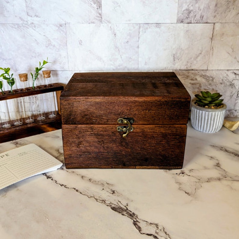 Reclaimed Wood Recipe Box: Farmhouse Style, 4x6 Cards