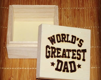 Hand-engraved wooden box for dad / father / daddy