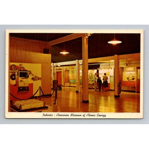Stara pocztówka Amerykańskie Muzeum Energii Atomowej z lat 50. Oak Ridge TN opublikowana w 1962 r.