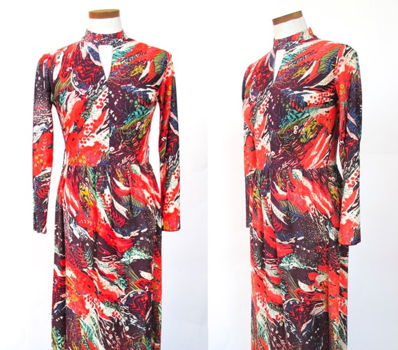 Vintage mockneck maxi dress retro novelty print