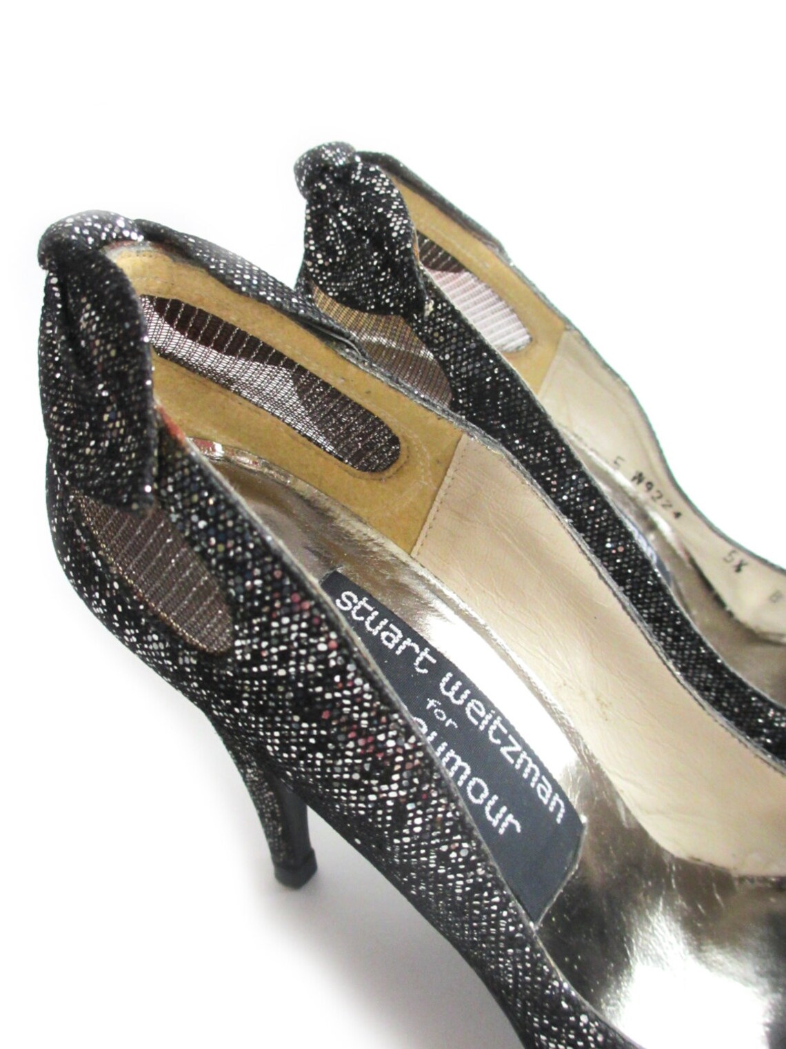 stuart weitzman mesh pump