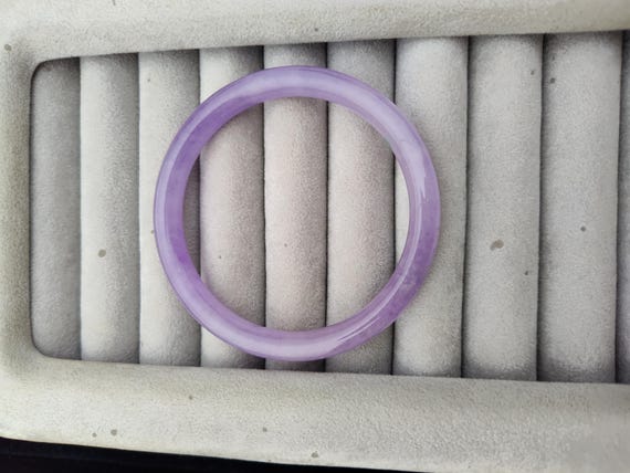 Solid Lavender Jade Bangle Bracelet 59mm - image 4