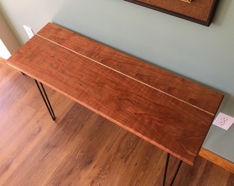 Konsolentisch aus Appalachian-Kirsche und Riegelahorn, Flurtisch aus Holz, Konsolentisch nach Maß, Konsolentisch aus Holz, Moderner Konsolentisch