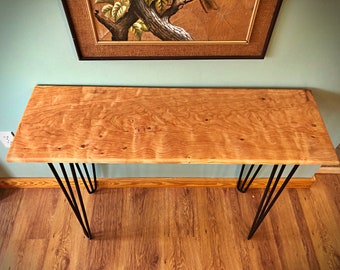 Op maat gemaakte console- of haltafel van gewatteerd kersenhout, houten haltafel, op maat gemaakte consoletafel, houten consoletafel, moderne consoletafel