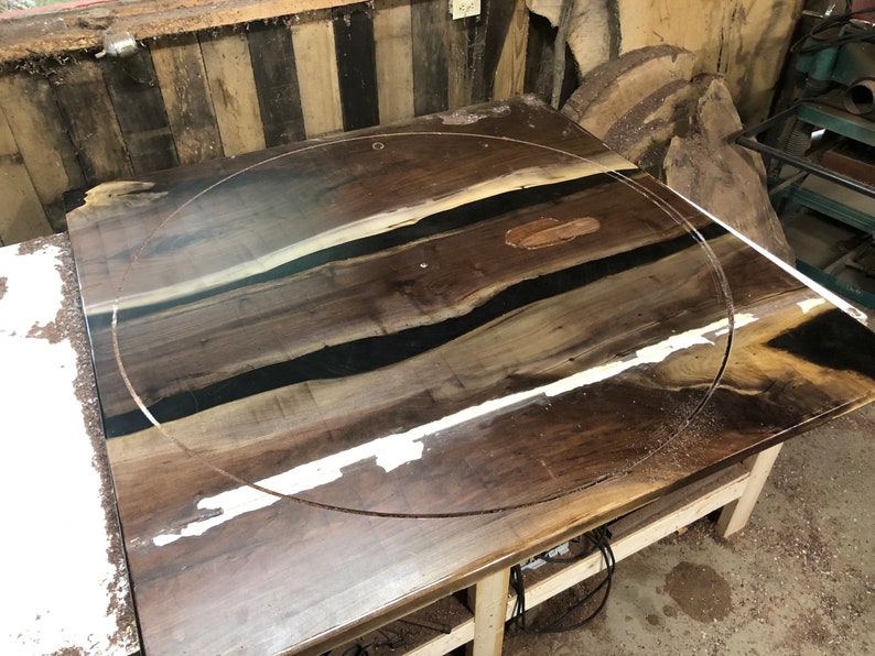 Round Live Edge River Kitchen Table Round Dining Table Round Etsy