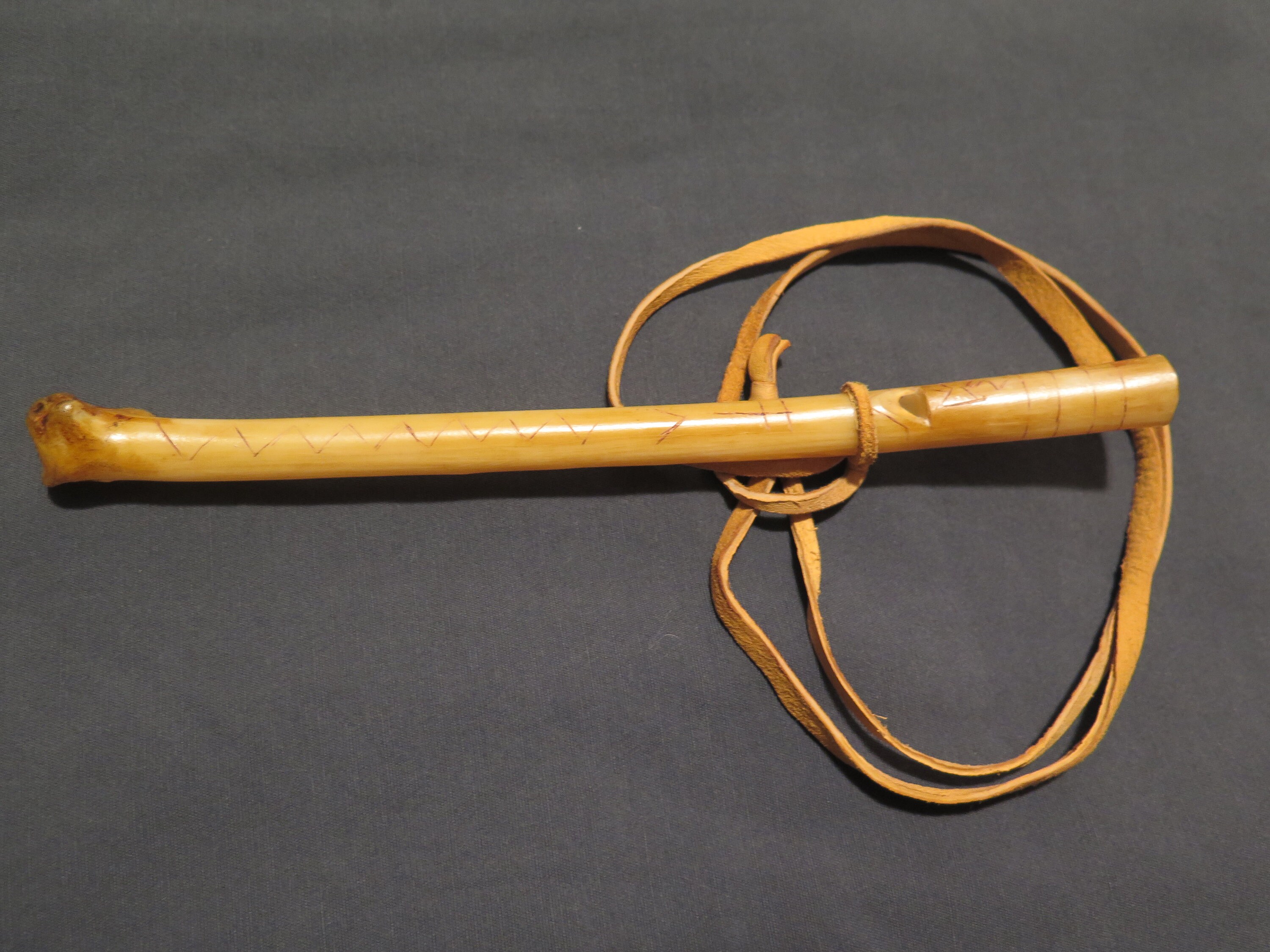 SALENative America Eagle Wing Bone Museum quality 8 Replica Eagle Bone