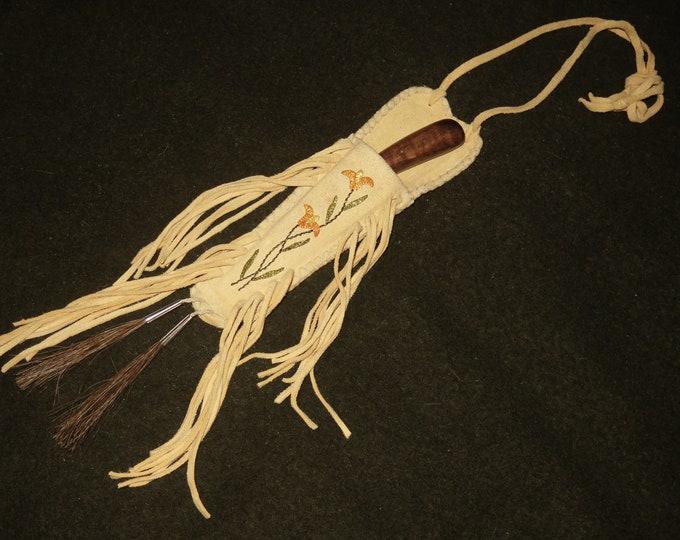 Native American Regalia Neck Knife with Welted Sheath & Quill-Work Floral Design  Collectible Handmade Eastern Woodland hand-made