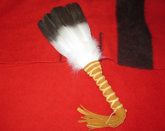 Eagle Feather Fan Wand Feather Golden Eagle Medicine Fan Hand-painted Native American Made Smudge & Prayer Wand Regalia