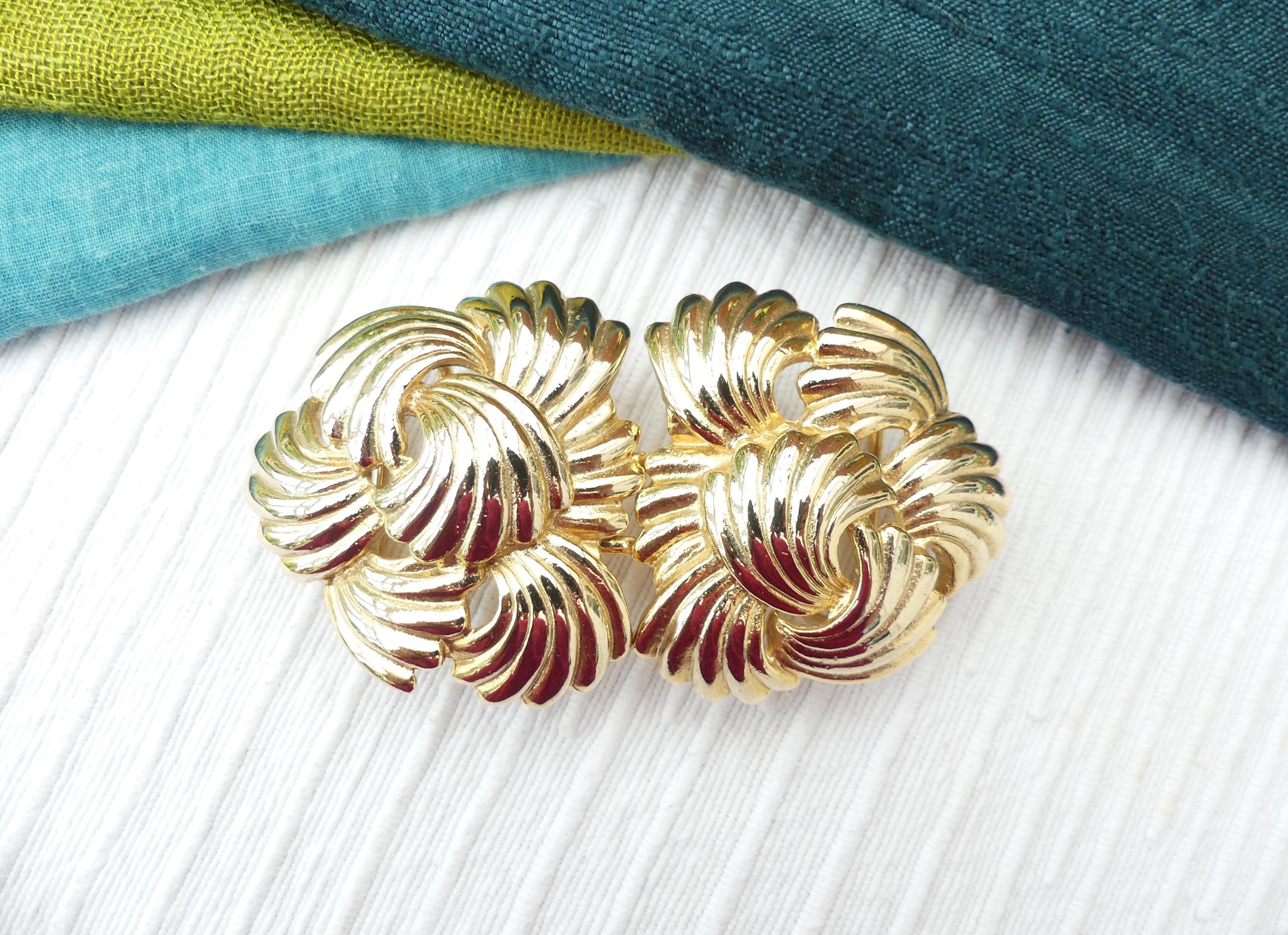 MIMI DI NISCEMI Gold-plated Overlapping Shells Belt Buckle  display picture 1