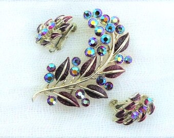 JEWELCRAFT  by CORO Champagne Gold-tone Rich Brown Enamel & AB Diamanté Leaf Brooch and Matching Clip-on Earrings, Vintage 1960s