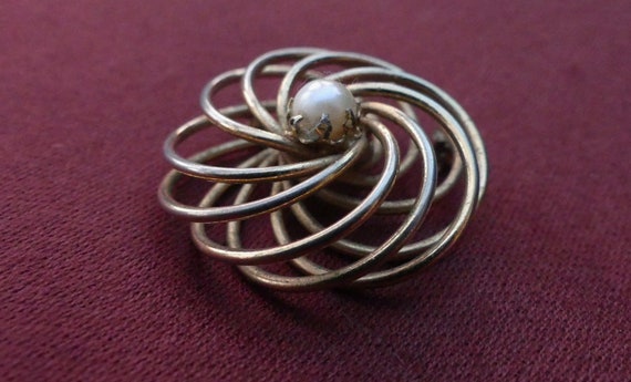 Vintage 1950s Gold-tone Spiral Atomic Brooch With… - image 9