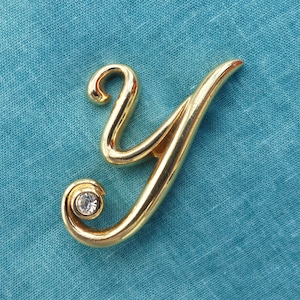 Broche MONET con inicial "Y" o "H" bañado en oro y detalle de diamantes de imitación, vintage, años 80