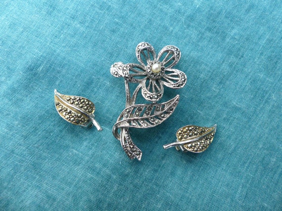 Broche Feuille Rhodium Argenté Avec Marcassites - Bijou Vintage Occasion