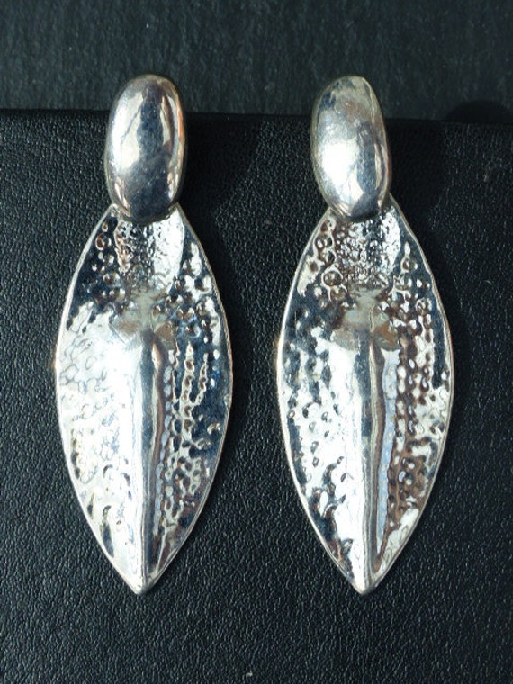 Vintage 1980s Silver-plated Leaf Shape Dangly Ear… - image 10