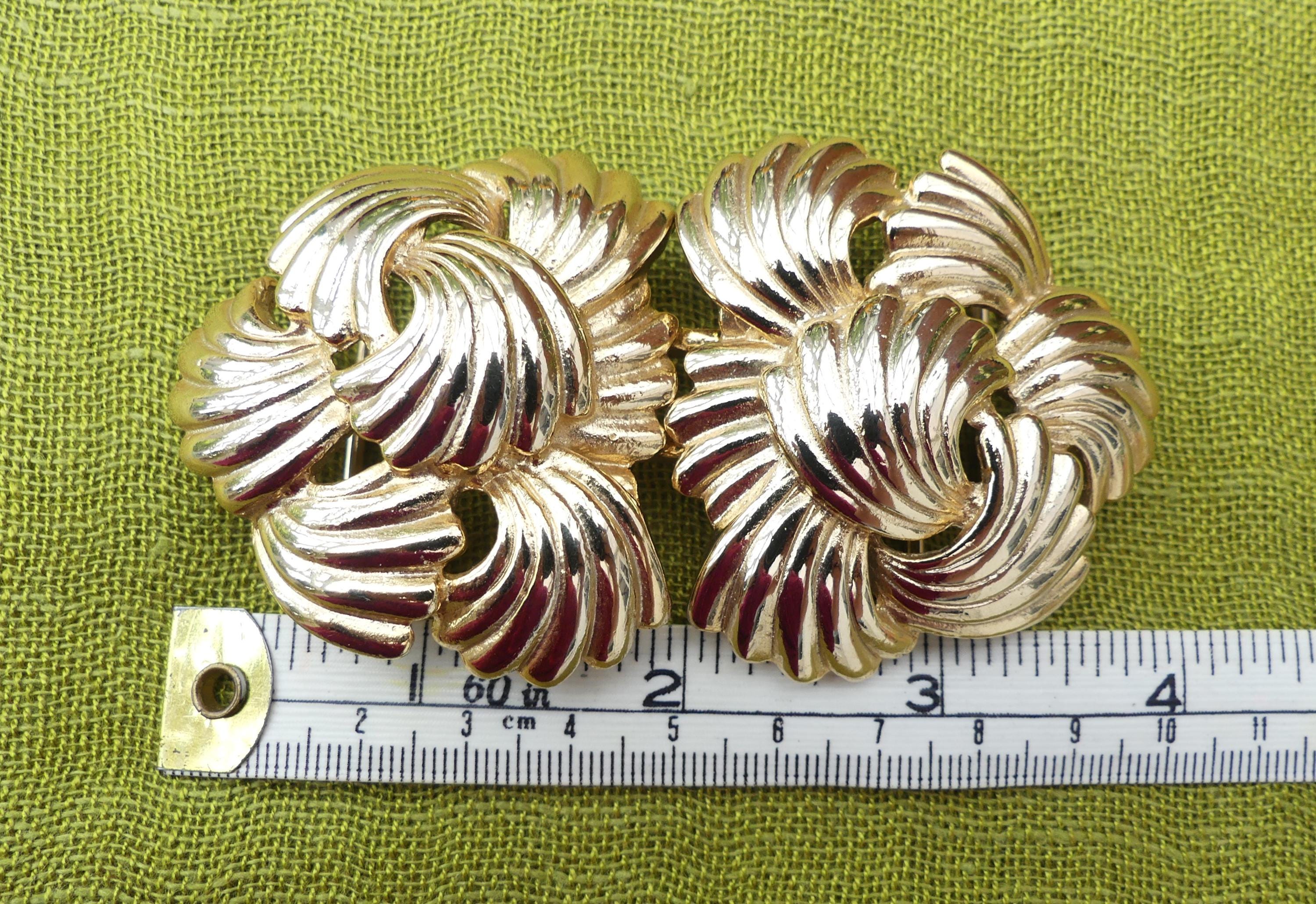 MIMI DI NISCEMI Gold-plated Overlapping Shells Belt Buckle  display picture 3