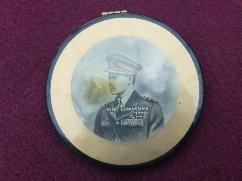 EDWARD VIII 1937 Coronation Compact, Black Celluloid & Chrome, Hand ...