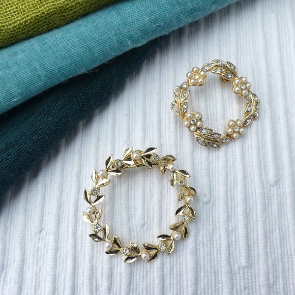 Vintage 1960s Two Gold-plated Faux Pearl & Diamanté Circular Wreath Brooches, Co-ordinating Pair