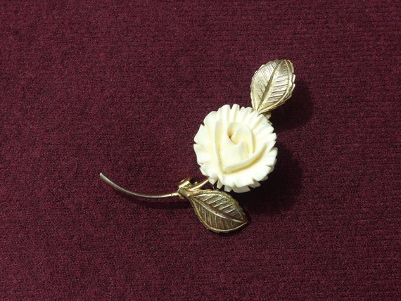 Vintage 1940s/50s Cream Carved Celluloid Rose Bro… - image 9