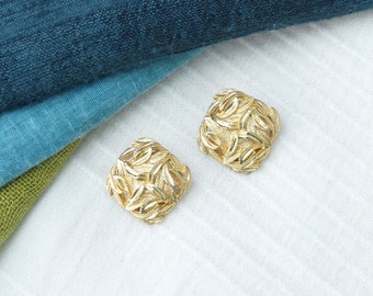 SPHINX 1280 Gold-plated Diamond-shaped Leafy Abstract Clip-on Earrings, Vintage 1960s