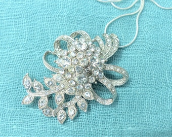 Vintage 1960s Large Rhodium-plated Crystal Diamanté Floral Bouquet Brooch / Pendant