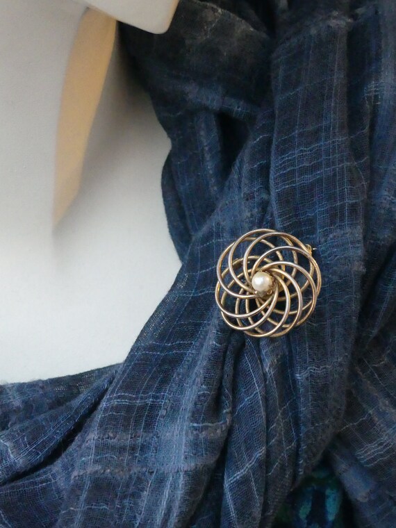 Vintage 1950s Gold-tone Spiral Atomic Brooch With… - image 2