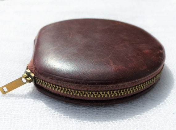 YARDLEY Conker Brown Leather Zipped Powder Compac… - image 2