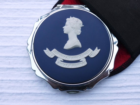 STRATTON Silver-Plated, Queen's Silver Jubilee We… - image 1