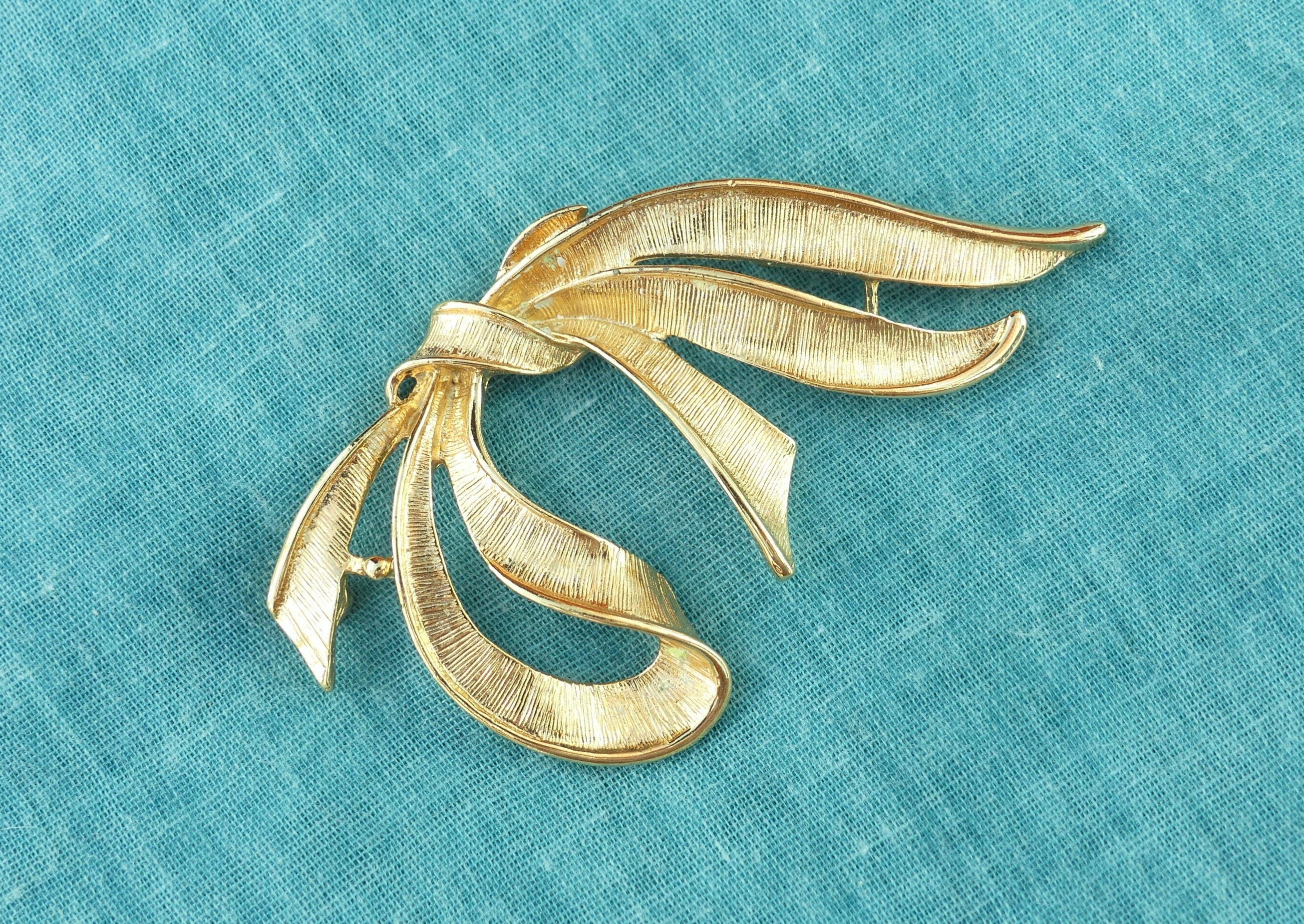 Broche Nœud Plat Laiton Doré Vintage Années 1950 - Parfait état