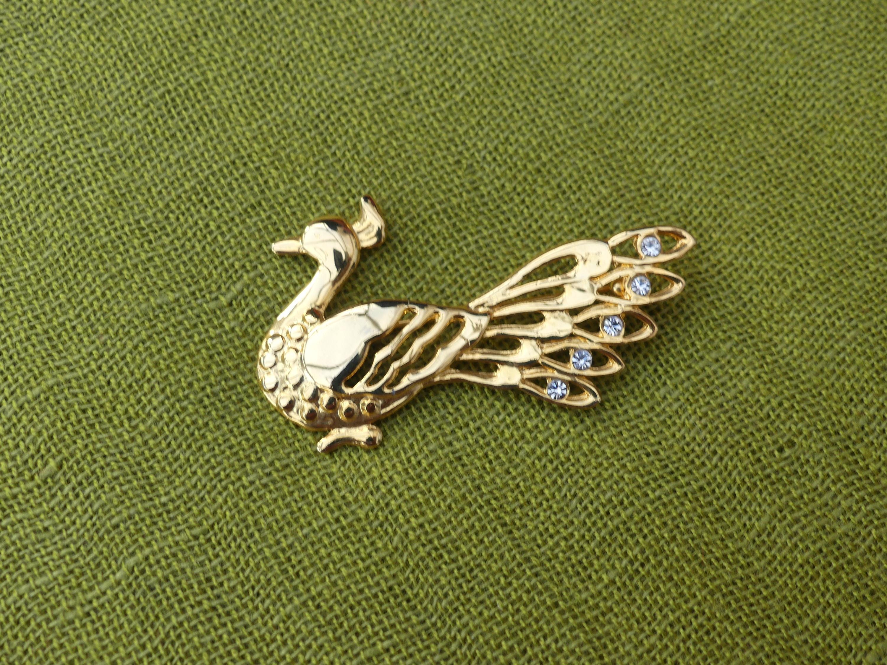 Broche Paon Vintage En Plaqué Argenté Avec Améthyste - Bijou Ancien D'occasion