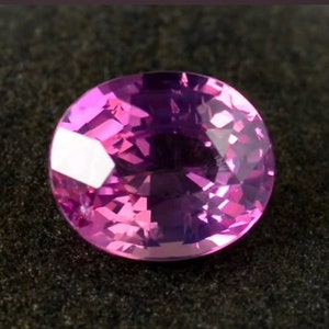 World-class 2.65 ct certified Natural vivid Purplish Pink Sapphire VS mild heat from Africa