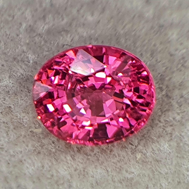 0.91 ct 6x5mm Natural Mahenge Spinel hot neon pink Oval no heat loose Gemstone from Tanzania image 3