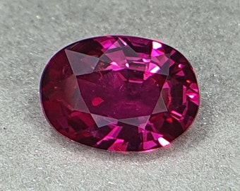Certified No heat Ruby 0.65 ct Purpulish Red Mozambique