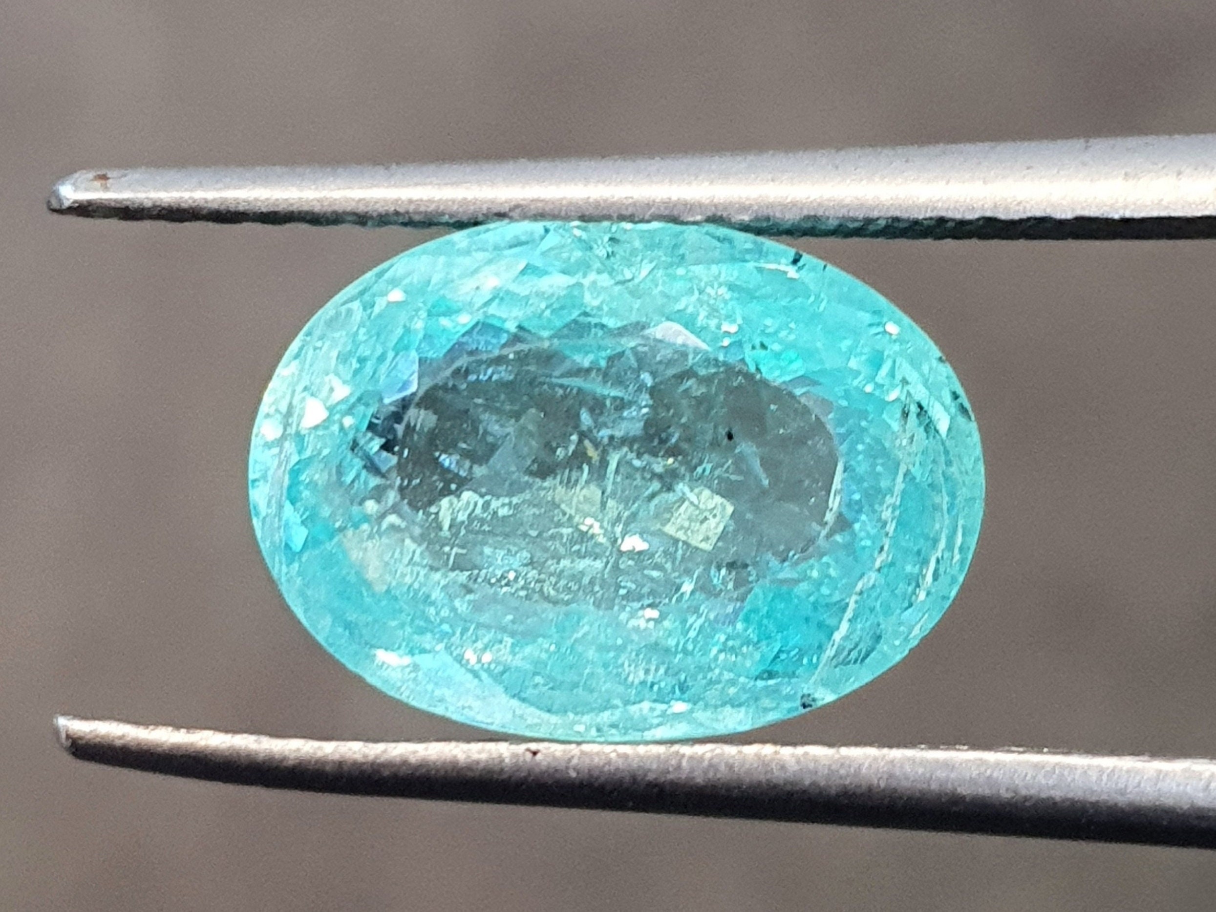 Certified Neon Blue Paraiba Tourmaline 4.94 Cts Oval Shape