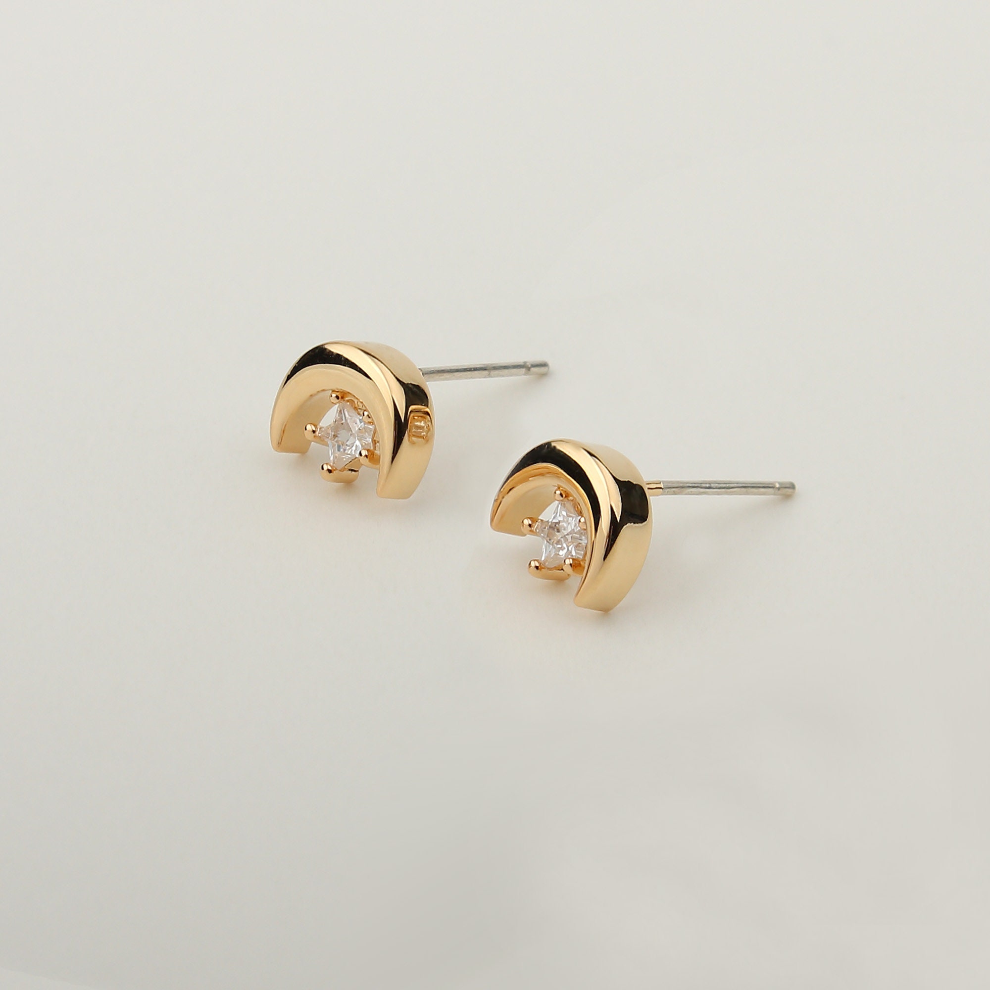 1PAIR - Gold Moon With Cubic Star Stud Earrings, Crescent