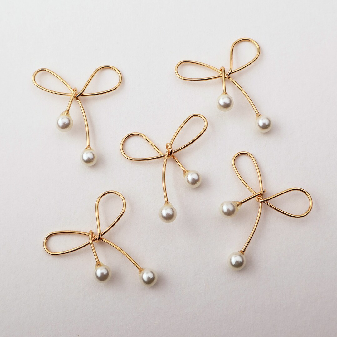 1PCS - Wire Ribbon Pendant, Gold Ribbon With Two Pearls Necklace ...