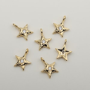 1PCS - Hammered Gold Star with Prong Setting Cubic Charm, Cubic Zirconia Polaris North Star Pendant, Lodestar Charm / BC1-8G